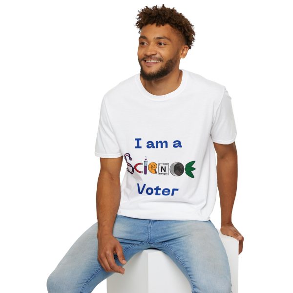 I am a Science Voter - T-Shirt